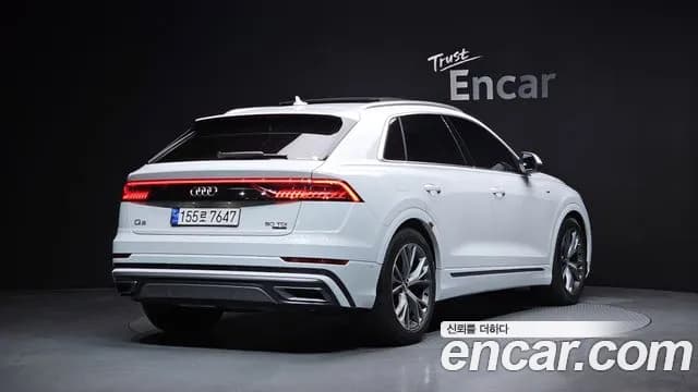 2020 Audi Q8 (4M) 50 TDI Quattro Premium Sold VIN WAUZZZF14LD017721 – trunk area 2020 Audi Q8 (4M) 50 TDI Quattro Premium Sold VIN WAUZZZF14LD017721 – trunk area