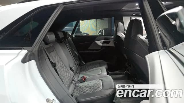 2023 Audi Q8 (4M) 50 TDI Quattro Premium Sold VIN WAUZZZF14PD052832 – rear exterior 2023 Audi Q8 (4M) 50 TDI Quattro Premium Sold VIN WAUZZZF14PD052832 – rear exterior