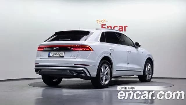 2021 Audi Q8 (4M) 45 TDI Quattro Premium Sold VIN WAUZZZF16MD002056 – trunk area 2021 Audi Q8 (4M) 45 TDI Quattro Premium Sold VIN WAUZZZF16MD002056 – trunk area