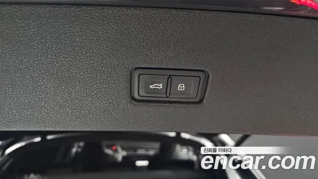 2021 Audi Q8 (4M) 50 TDI Quattro Premium Sold VIN WAUZZZF16MD008407 – photo 13 2021 Audi Q8 (4M) 50 TDI Quattro Premium Sold VIN WAUZZZF16MD008407 – photo 13