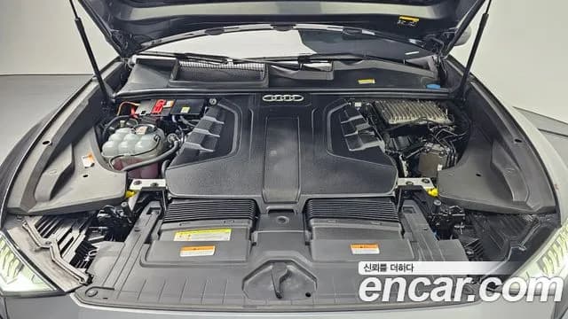 2021 Audi Q8 (4M) 45 TDI Quattro Premium Sold VIN WAUZZZF19MD001581 – photo 13 2021 Audi Q8 (4M) 45 TDI Quattro Premium Sold VIN WAUZZZF19MD001581 – photo 13