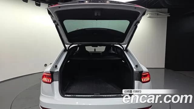 2020 Audi Q8 (4M) 50 TDI Quattro Premium Sold VIN WAUZZZF1XLD013673 – photo 32 2020 Audi Q8 (4M) 50 TDI Quattro Premium Sold VIN WAUZZZF1XLD013673 – photo 32