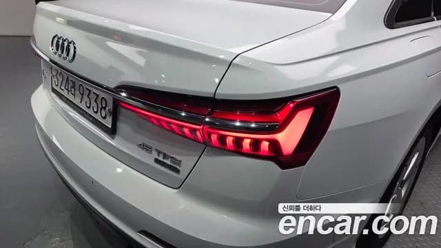 2020 Audi A6 (C8) 45 TFSI Quattro Sold VIN WAUZZZF20LN007531 – trunk area 2020 Audi A6 (C8) 45 TFSI Quattro Sold VIN WAUZZZF20LN007531 – trunk area