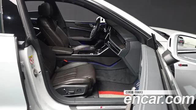 2020 Audi A7 (4K) 50 TDI Quattrp Premium Sold VIN WAUZZZF20LN082519 – exterior detail 2020 Audi A7 (4K) 50 TDI Quattrp Premium Sold VIN WAUZZZF20LN082519 – exterior detail