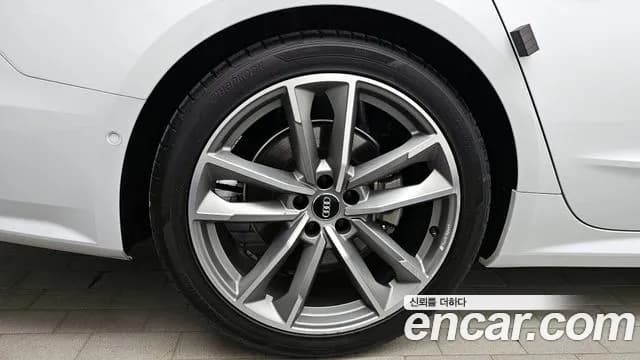 2020 Audi A7 (4K) 55 TFSI Quattro Premium Sold VIN WAUZZZF21LN084571 – dashboard 2020 Audi A7 (4K) 55 TFSI Quattro Premium Sold VIN WAUZZZF21LN084571 – dashboard