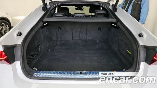 2020 Audi A7 (4K) 55 TFSI Quattro Premium Sold VIN WAUZZZF21LN084571 – engine bay 2020 Audi A7 (4K) 55 TFSI Quattro Premium Sold VIN WAUZZZF21LN084571 – engine bay
