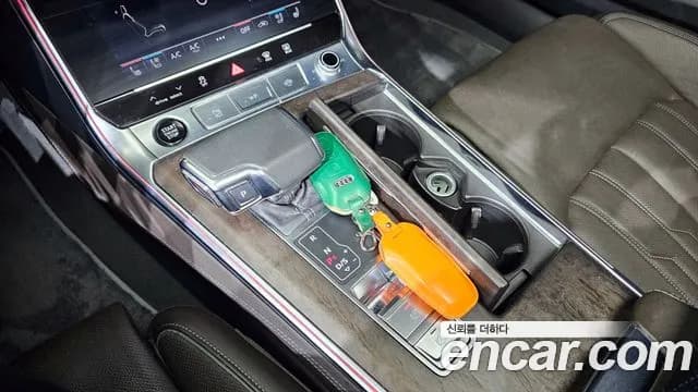 2021 Audi A7 (4K) 55 TFSI Quattro Premium Sold VIN WAUZZZF21MN056111 – interior seats 2021 Audi A7 (4K) 55 TFSI Quattro Premium Sold VIN WAUZZZF21MN056111 – interior seats