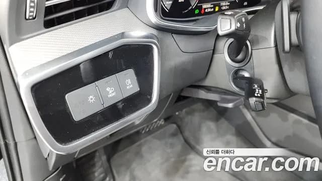 2020 Audi A6 (C8) 40 TDI Sold VIN WAUZZZF23LN018569 – odometer reading 2020 Audi A6 (C8) 40 TDI Sold VIN WAUZZZF23LN018569 – odometer reading