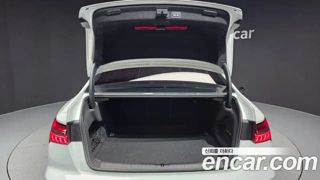 2022 Audi A6 (C8) 45 TFSI Premium Sold VIN WAUZZZF24NN055522 – exterior detail 2022 Audi A6 (C8) 45 TFSI Premium Sold VIN WAUZZZF24NN055522 – exterior detail