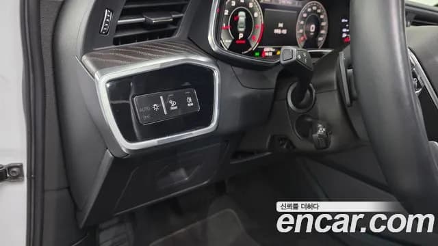 2021 Audi A6 (C8) 45 TFSI Quattro Premium Sold VIN WAUZZZF25MN045676 – interior seats 2021 Audi A6 (C8) 45 TFSI Quattro Premium Sold VIN WAUZZZF25MN045676 – interior seats