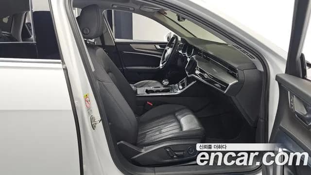 2020 Audi A6 (C8) 45 TFSI Quattro Sold VIN WAUZZZF26LN010420 – trunk area 2020 Audi A6 (C8) 45 TFSI Quattro Sold VIN WAUZZZF26LN010420 – trunk area