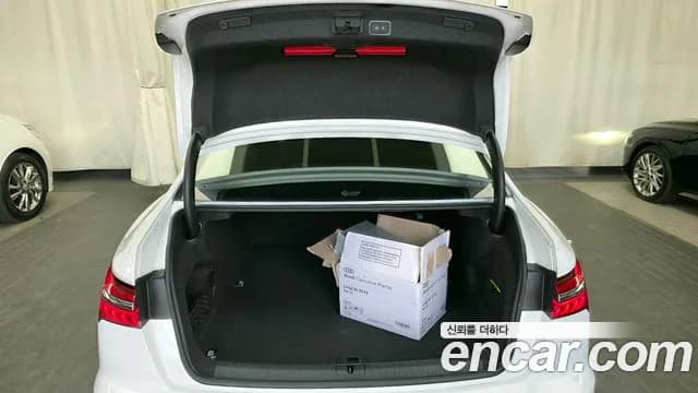 2020 Audi A6 (C8) 45 TFSI Quattro Premium Sold VIN WAUZZZF26LN031638 – rear exterior 2020 Audi A6 (C8) 45 TFSI Quattro Premium Sold VIN WAUZZZF26LN031638 – rear exterior