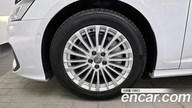 2020 Audi A6 (C8) 45 TFSI Quattro Premium Sold VIN WAUZZZF26LN031638 – photo 13 2020 Audi A6 (C8) 45 TFSI Quattro Premium Sold VIN WAUZZZF26LN031638 – photo 13