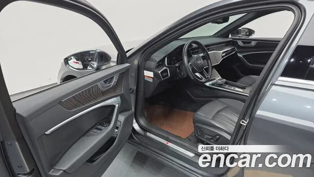 2020 Audi A6 (C8) 45 TFSI Quattro Premium Sold VIN WAUZZZF26LN036516 – engine bay 2020 Audi A6 (C8) 45 TFSI Quattro Premium Sold VIN WAUZZZF26LN036516 – engine bay