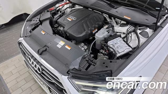 2022 Audi A6 (C8) 45 TFSI Premium Sold VIN WAUZZZF26NN064089 – trunk area 2022 Audi A6 (C8) 45 TFSI Premium Sold VIN WAUZZZF26NN064089 – trunk area