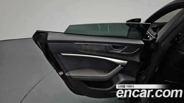 2024 Audi A7 (4K) 55 TFSI Quattro Premium Sold VIN WAUZZZF26RN000382 – engine bay 2024 Audi A7 (4K) 55 TFSI Quattro Premium Sold VIN WAUZZZF26RN000382 – engine bay