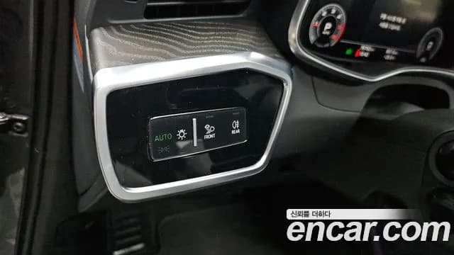 2020 Audi A6 (C8) 40 TDI Premium Sold VIN WAUZZZF27LN060498 – interior seats 2020 Audi A6 (C8) 40 TDI Premium Sold VIN WAUZZZF27LN060498 – interior seats