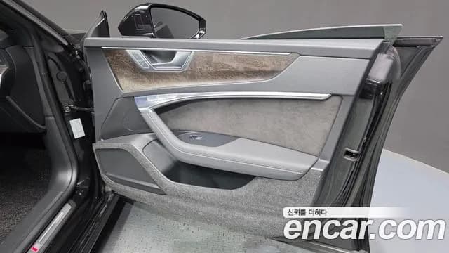 2020 Audi A7 (4K) 55 TFSI Quattro Premium Sold VIN WAUZZZF27LN062106 – interior seats 2020 Audi A7 (4K) 55 TFSI Quattro Premium Sold VIN WAUZZZF27LN062106 – interior seats