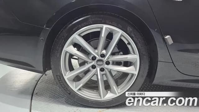 2020 Audi A7 (4K) 55 TFSI Quattro Premium Sold VIN WAUZZZF27LN062106 – undercarriage 2020 Audi A7 (4K) 55 TFSI Quattro Premium Sold VIN WAUZZZF27LN062106 – undercarriage
