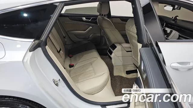 2020 Audi A7 (4K) 55 TFSI Quattro Premium Sold VIN WAUZZZF28LN048103 – rear exterior 2020 Audi A7 (4K) 55 TFSI Quattro Premium Sold VIN WAUZZZF28LN048103 – rear exterior