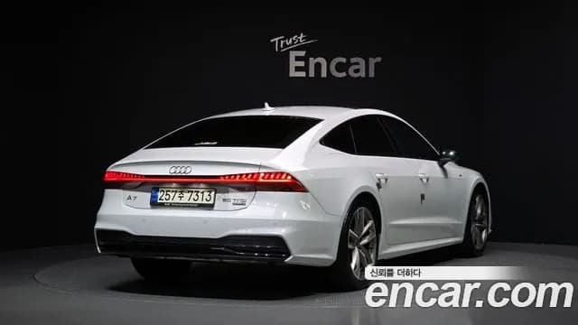 2022 Audi A7 (4K) 55 TFSI Quattro Premium Sold VIN WAUZZZF29NN041423 – exterior detail 2022 Audi A7 (4K) 55 TFSI Quattro Premium Sold VIN WAUZZZF29NN041423 – exterior detail