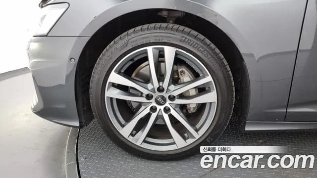 2022 Audi A6 (C8) 45 TFSI Quattro Premium Sold VIN WAUZZZF2XNN061356 – exterior detail 2022 Audi A6 (C8) 45 TFSI Quattro Premium Sold VIN WAUZZZF2XNN061356 – exterior detail