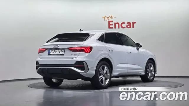 2023 Audi Q3 (F3) 35 TDI Premium Sportback Sold VIN WAUZZZF34P1049268 – engine bay 2023 Audi Q3 (F3) 35 TDI Premium Sportback Sold VIN WAUZZZF34P1049268 – engine bay