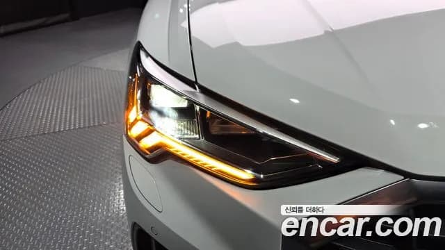 2020 Audi Q3 (F3) 35 TDI Sold VIN WAUZZZF39L1088366 – engine bay 2020 Audi Q3 (F3) 35 TDI Sold VIN WAUZZZF39L1088366 – engine bay