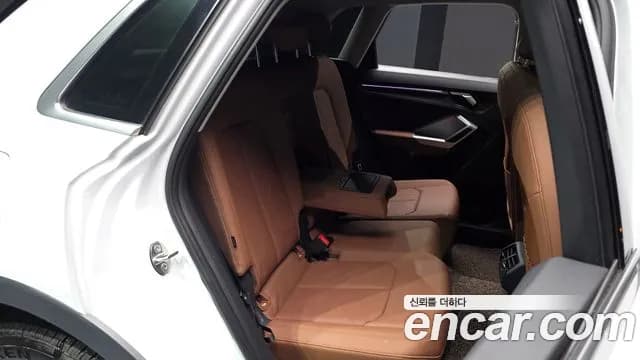 2020 Audi Q3 (F3) 35 TDI Sold VIN WAUZZZF39L1088366 – exterior detail 2020 Audi Q3 (F3) 35 TDI Sold VIN WAUZZZF39L1088366 – exterior detail