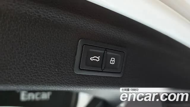2020 Audi Q3 (F3) 35 TDI Sold VIN WAUZZZF39L1088366 – photo 16 2020 Audi Q3 (F3) 35 TDI Sold VIN WAUZZZF39L1088366 – photo 16