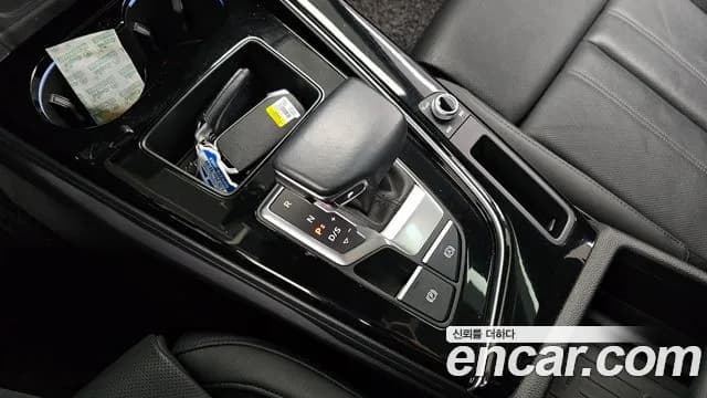 2021 Audi A4 (B9) 40 TFSI Premium Sold VIN WAUZZZF41MA076769 – side profile 2021 Audi A4 (B9) 40 TFSI Premium Sold VIN WAUZZZF41MA076769 – side profile