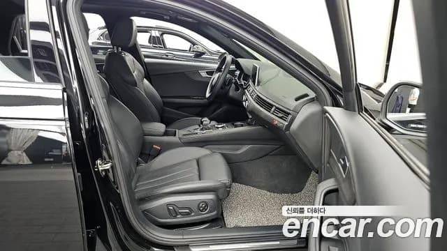 2019 Audi A4 (B9) 40 TFSI Premium Sold VIN WAUZZZF42KA124471 – rear exterior 2019 Audi A4 (B9) 40 TFSI Premium Sold VIN WAUZZZF42KA124471 – rear exterior