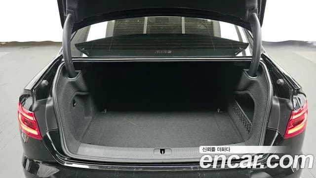 2019 Audi A4 (B9) 40 TFSI Premium Sold VIN WAUZZZF42KA124471 – dashboard 2019 Audi A4 (B9) 40 TFSI Premium Sold VIN WAUZZZF42KA124471 – dashboard
