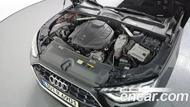 2021 Audi A4 (B9) 40 TFSI Premium Sold VIN WAUZZZF42MN000728 – front exterior 2021 Audi A4 (B9) 40 TFSI Premium Sold VIN WAUZZZF42MN000728 – front exterior