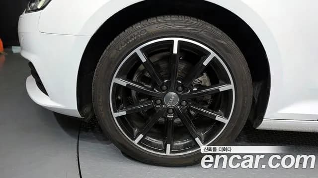 2019 Audi A4 (B9) 40 TFSI Sold VIN WAUZZZF43KA120574 – dashboard 2019 Audi A4 (B9) 40 TFSI Sold VIN WAUZZZF43KA120574 – dashboard