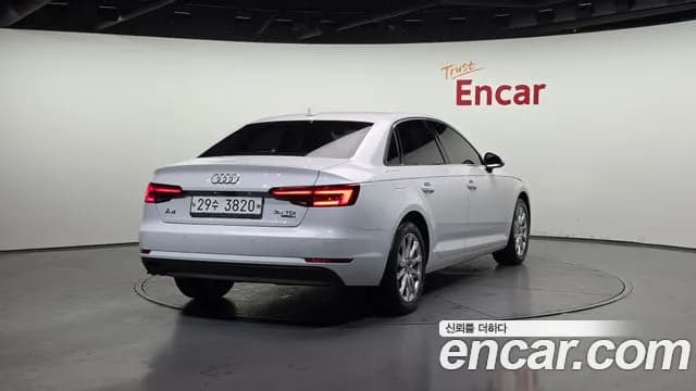 2018 Audi A4 (B9) 35 TDI Quattro Sold VIN WAUZZZF46JA190214 – photo 15 2018 Audi A4 (B9) 35 TDI Quattro Sold VIN WAUZZZF46JA190214 – photo 15