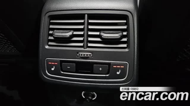 2020 Audi A4 (B9) 40 TFSI Premium Sold VIN WAUZZZF46LA064955 – rear exterior 2020 Audi A4 (B9) 40 TFSI Premium Sold VIN WAUZZZF46LA064955 – rear exterior