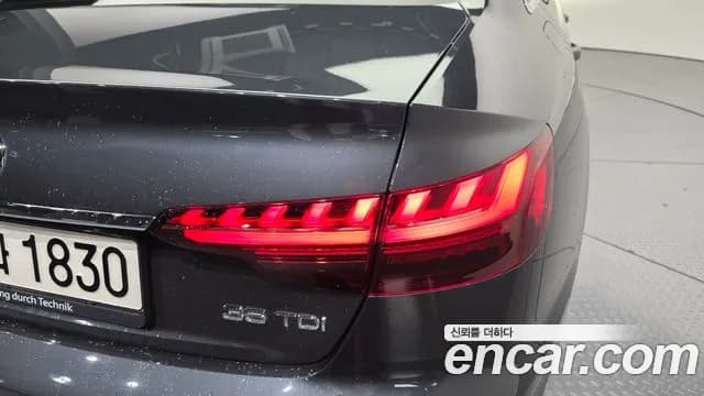 2021 Audi A4 (B9) 35 TDI Sold VIN WAUZZZF47MN000398 – trunk area 2021 Audi A4 (B9) 35 TDI Sold VIN WAUZZZF47MN000398 – trunk area
