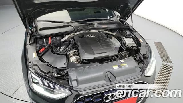 2021 Audi A4 (B9) 35 TDI Premium Sold VIN WAUZZZF4XMN000895 – engine bay 2021 Audi A4 (B9) 35 TDI Premium Sold VIN WAUZZZF4XMN000895 – engine bay
