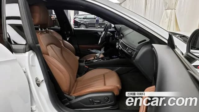 2021 Audi A5 (F5) 40 TFSI Quattro Premium Sportback Sold VIN WAUZZZF56MA041038 – trunk area 2021 Audi A5 (F5) 40 TFSI Quattro Premium Sportback Sold VIN WAUZZZF56MA041038 – trunk area