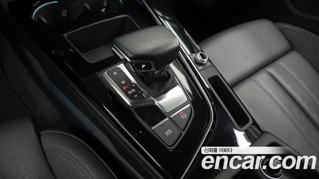 2020 Audi A5 (F5) 45 TFSI Quattro Premium Sportback Sold VIN WAUZZZF57LA015305 – interior seats 2020 Audi A5 (F5) 45 TFSI Quattro Premium Sportback Sold VIN WAUZZZF57LA015305 – interior seats