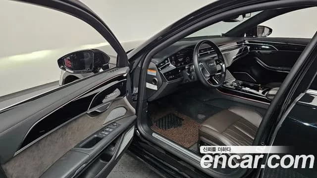 2021 Audi A8 (D5) 55 TFSI Quattro LWB Sold VIN WAUZZZF80MN024805 – dashboard 2021 Audi A8 (D5) 55 TFSI Quattro LWB Sold VIN WAUZZZF80MN024805 – dashboard