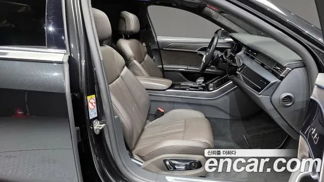 2021 Audi A8 (D5) 60 TFSI Quattro LWB Sold VIN WAUZZZF80MN034900 – engine bay 2021 Audi A8 (D5) 60 TFSI Quattro LWB Sold VIN WAUZZZF80MN034900 – engine bay