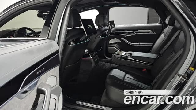 2021 Audi A8 (D5) 55 TFSI Quattro LWB Sold VIN WAUZZZF81MN016292 – trunk area 2021 Audi A8 (D5) 55 TFSI Quattro LWB Sold VIN WAUZZZF81MN016292 – trunk area