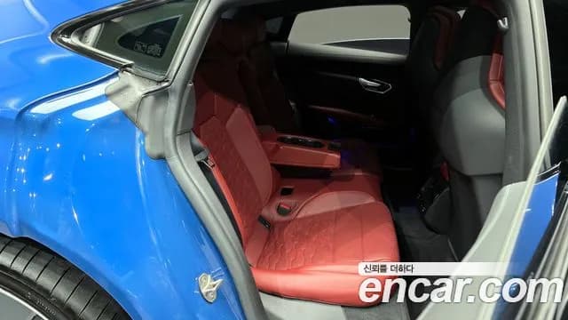 2022 Audi e-tron GT GT quattro Premium Sold VIN WAUZZZFW7N7004975 – trunk area 2022 Audi e-tron GT GT quattro Premium Sold VIN WAUZZZFW7N7004975 – trunk area
