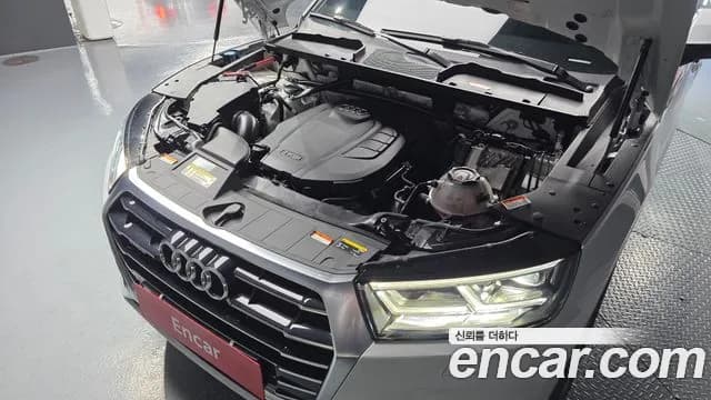 2020 Audi Q5 (FY) 45 TFSI Quattro Sold VIN WAUZZZFY0L2064303 – rear exterior 2020 Audi Q5 (FY) 45 TFSI Quattro Sold VIN WAUZZZFY0L2064303 – rear exterior