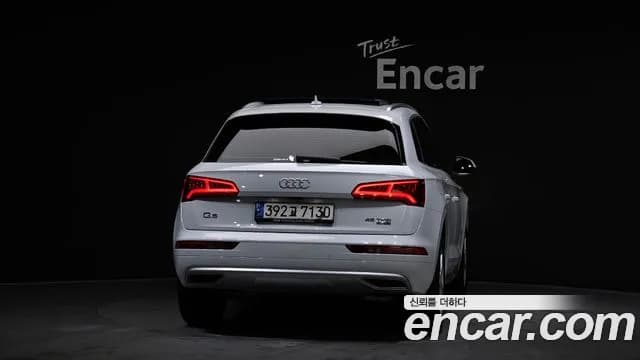 2020 Audi Q5 (FY) 45 TFSI Quattro Sold VIN WAUZZZFY1L2073298 – interior seats 2020 Audi Q5 (FY) 45 TFSI Quattro Sold VIN WAUZZZFY1L2073298 – interior seats