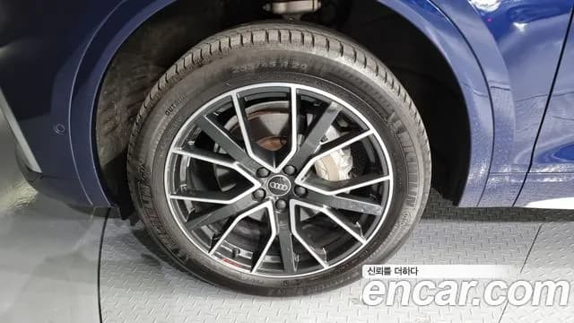2022 Audi Q5 (FY) 40 TDI Quattro Premium Sportback Sold VIN WAUZZZFY1P2079026 – exterior detail 2022 Audi Q5 (FY) 40 TDI Quattro Premium Sportback Sold VIN WAUZZZFY1P2079026 – exterior detail