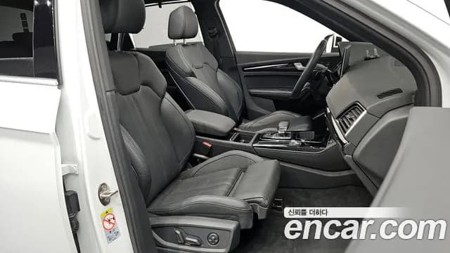 2021 Audi Q5 (FY) 40 TDI Quattro Premium Sold VIN WAUZZZFY2M2091035 – side profile 2021 Audi Q5 (FY) 40 TDI Quattro Premium Sold VIN WAUZZZFY2M2091035 – side profile