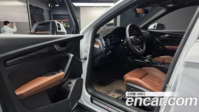 2023 Audi Q5 (FY) 45 TFSI Quattro Premium Sportback Sold VIN WAUZZZFY4P2022870 – front exterior 2023 Audi Q5 (FY) 45 TFSI Quattro Premium Sportback Sold VIN WAUZZZFY4P2022870 – front exterior